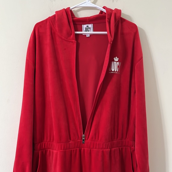 Juicy By Juicy Couture Red Velour Long Sleeve Jumpsuit Size XXL - Picture 4 of 12